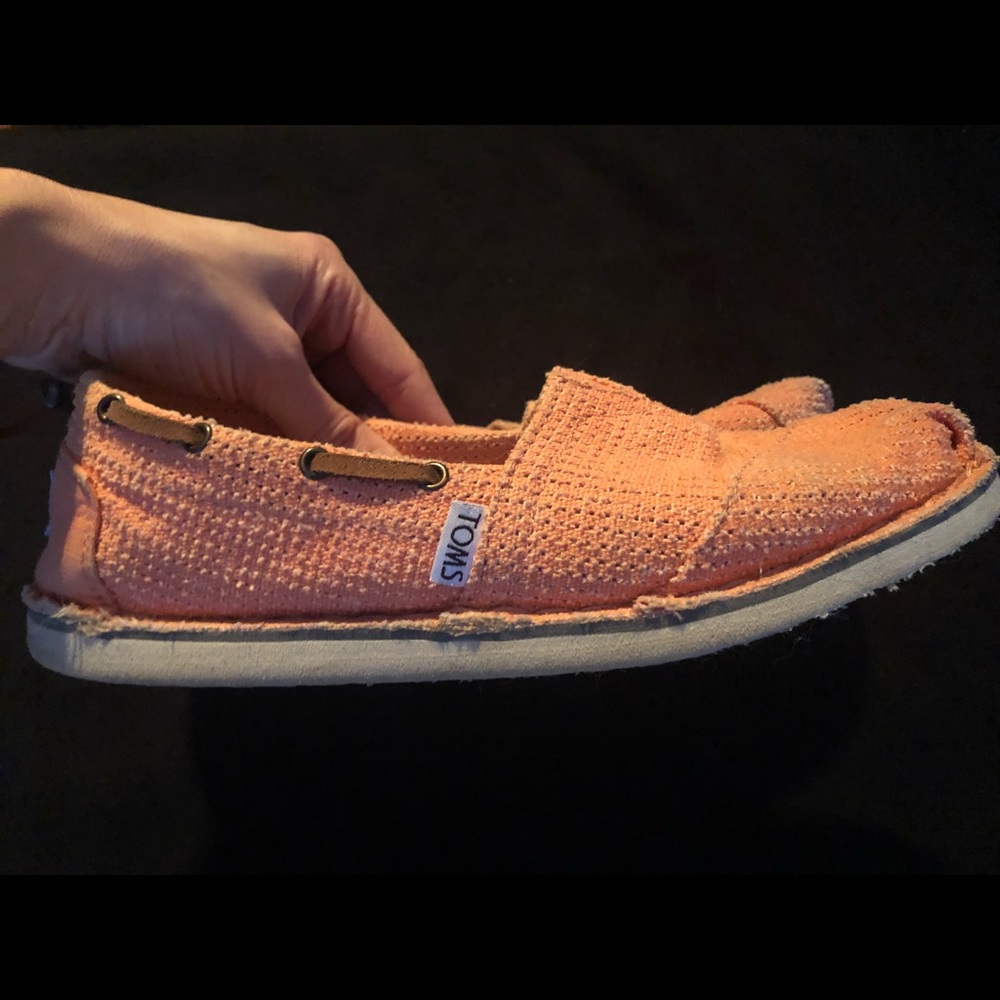 SALE! TOMS shoes, used. Size Women US8